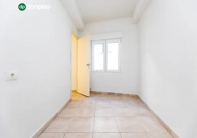 ☀️ Luz, balcón y ubicación: una oportunidad única en Acera de San Ildefonso — 16