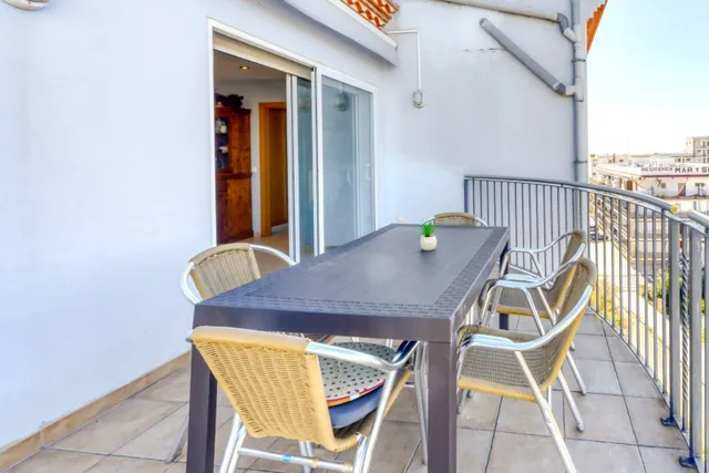 ATICO DUPLEX CON VISTAS A SOLO 150 M DE LA PLAYA — 16