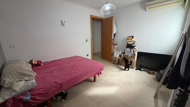Se vende piso de 2 habitaciones con balcón y ascensor — 7