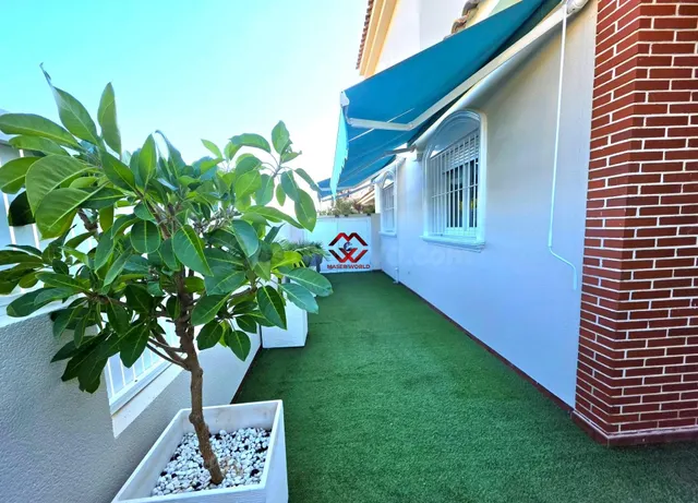 Chalet semi adosado en venta en San Javier listo para entrar - foto 4