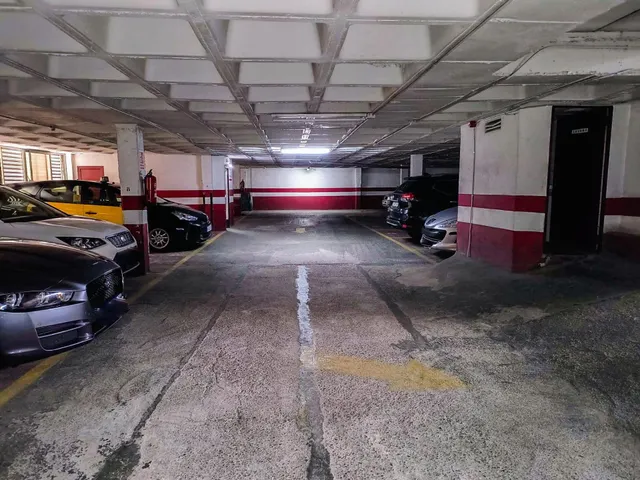 PLAZA DE PARKING EN VENTA  EN BELLVITGE, HOSPITALET DE LLOBREGAT — 6