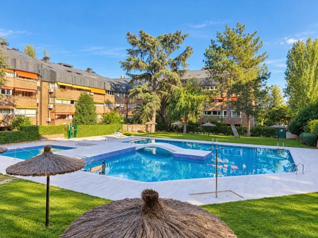 Exclusiva vivienda de 3 dormitorios con terraza en Majadahonda Centro — 35