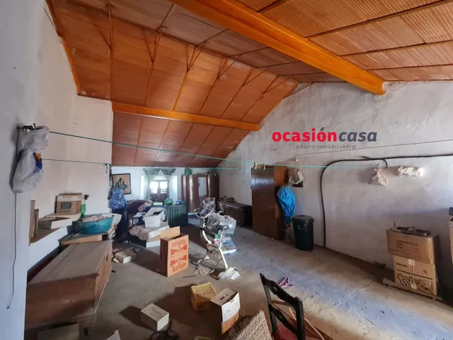 CASA CON COCHERA A LA VENTA EN HINOJOSA DEL DUQUE — 8