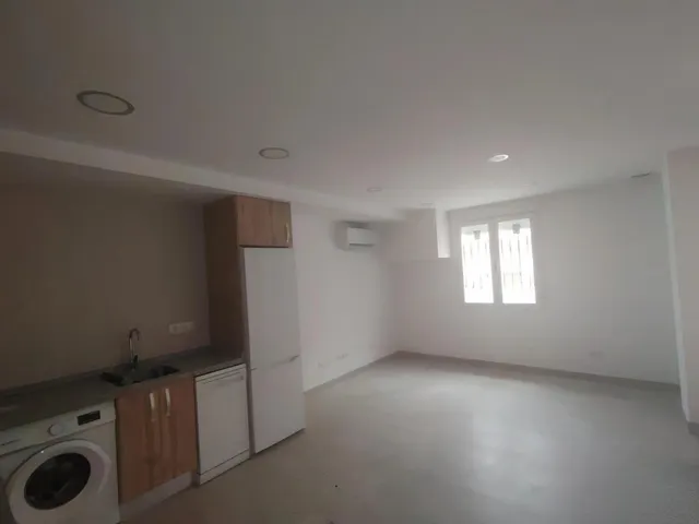 ALQUILER TEMPORAL PISO REFORMA INTEGRAL EN OTURA — 8