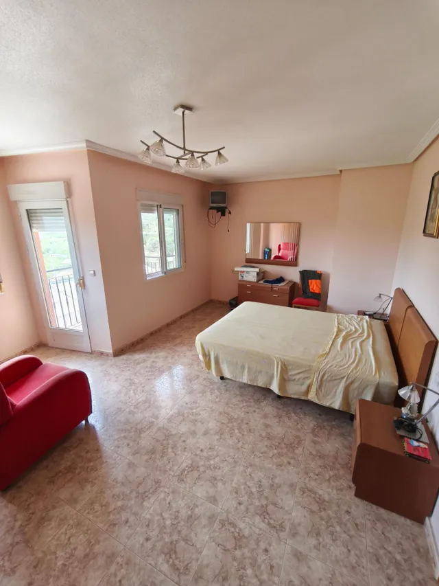 SE VENDE DÚPLEX EN RICOTE — 22
