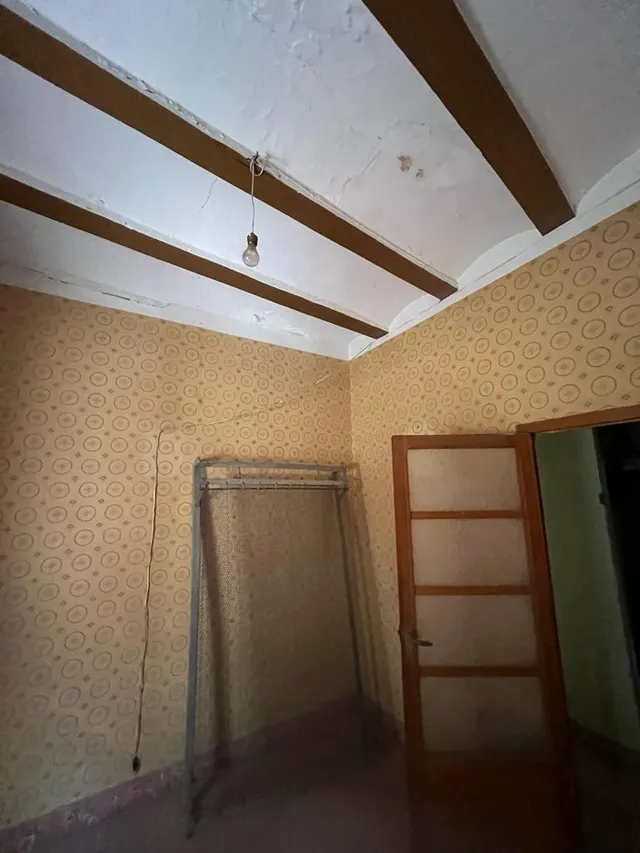 CASA EN EL CENTRO DE LLIRIA — 6