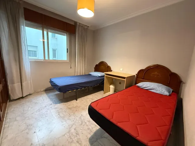 Piso de 4 dormitorios en una de las mejores zonas de Alicante — 29