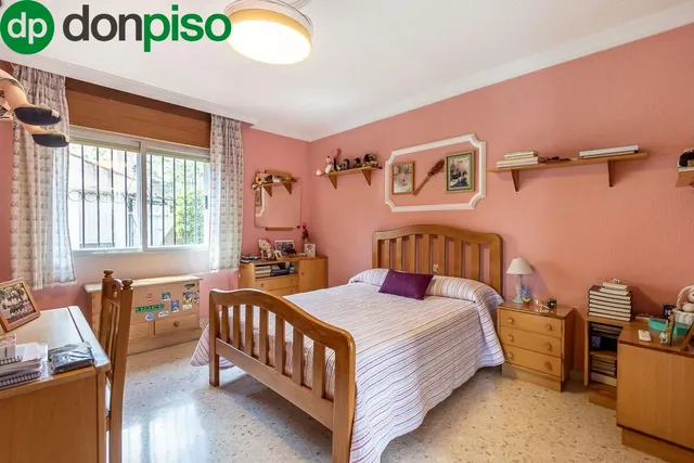 Chalet en Pinos Genil — 14