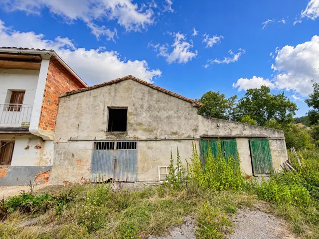 Vivienda independiente para reformar en Solórzano con más de 2.300 m2 de parcela y proyecto incluido — 9