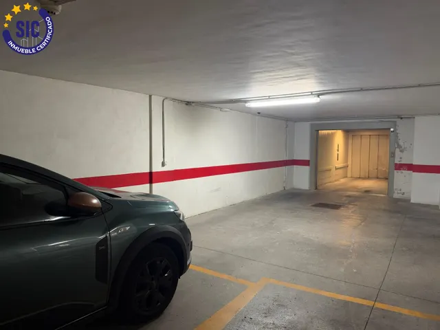 Piso de 2 habitaciones, garaje y trastero en la zona Norte de Castellón frente al estadio Castalia — 25