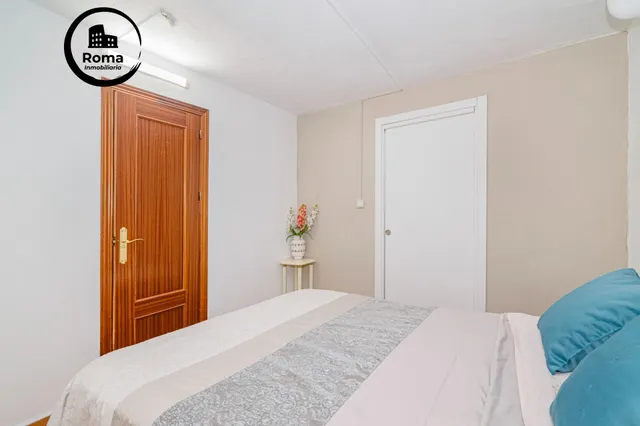 ¡AMPLIA CASA DE 4 DORMITORIOS, 3 BAÑOS Y CALEFACCIÓN CENTRAL EN LA ZUBIA! ✨ — 36