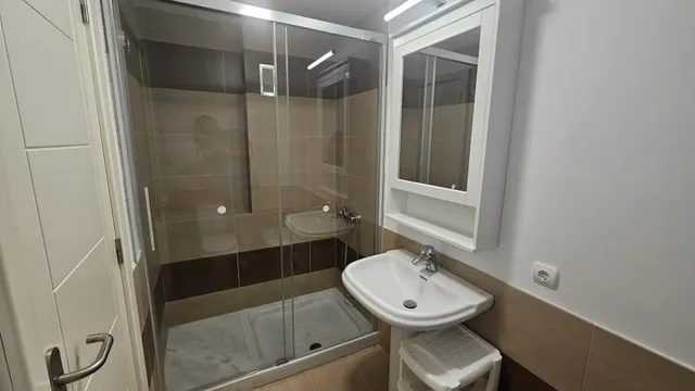 Oportunidad de Inversión: Moderno Piso en San Antonio, Telde — 10