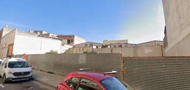 ️✨ Solar Urbano en Venta en Reus – Excelente Oportunidad ✨️ - foto 2
