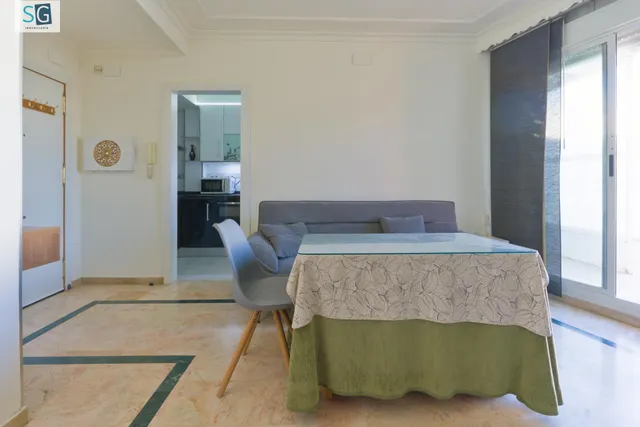 Piso en el centro de Armilla con patio privado de 66m — 8