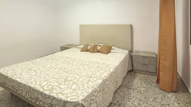 Piso en venta en Calle de Tomàs Ortuño — 11