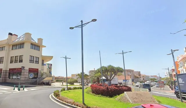 San Isidro. 150m2- terreno urbano consolidado- PERMITE 3 ALT