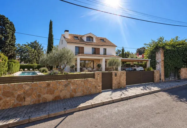PARCELA EN VENTA URB. ELS POUS -RIBA ROJA DE TURIA (VALENCIA