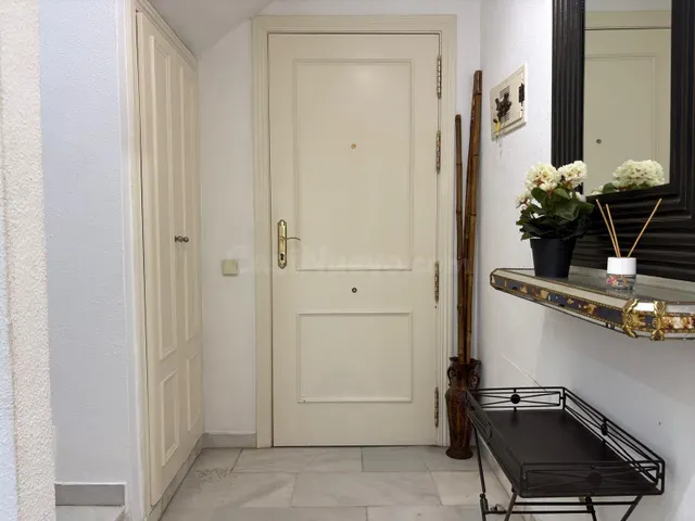 Ático dúplex · san pedro de alcántara · urbanización con piscina — 28