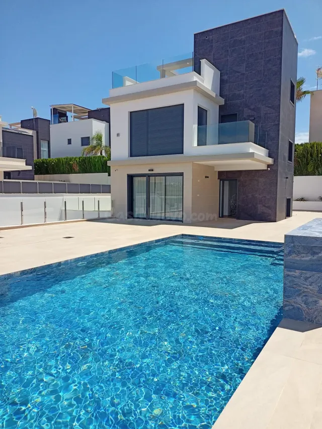 Exclusiva Villa - foto 2