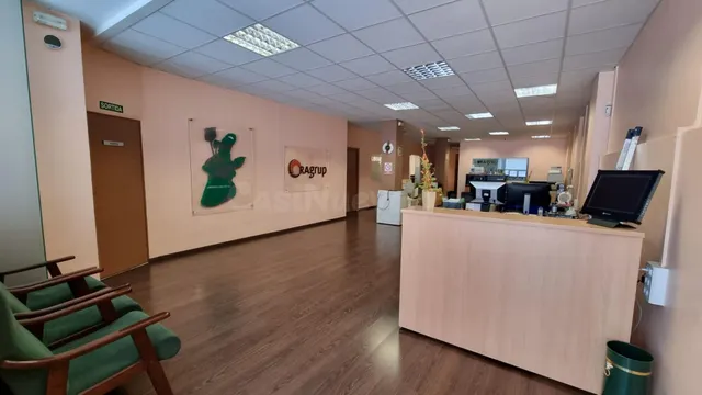 LOCAL COMERCIAL EN VENDA AL CENTRE
