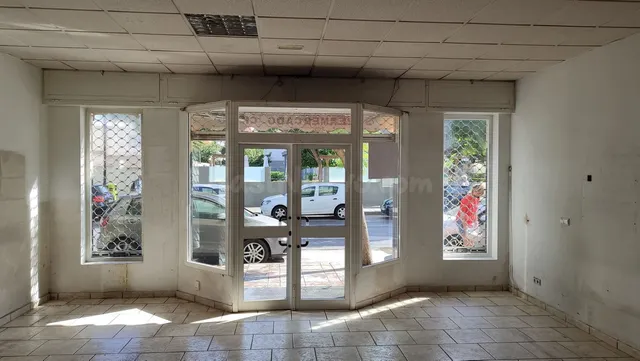 Local comercial 170m² en venta - Centro - foto 4