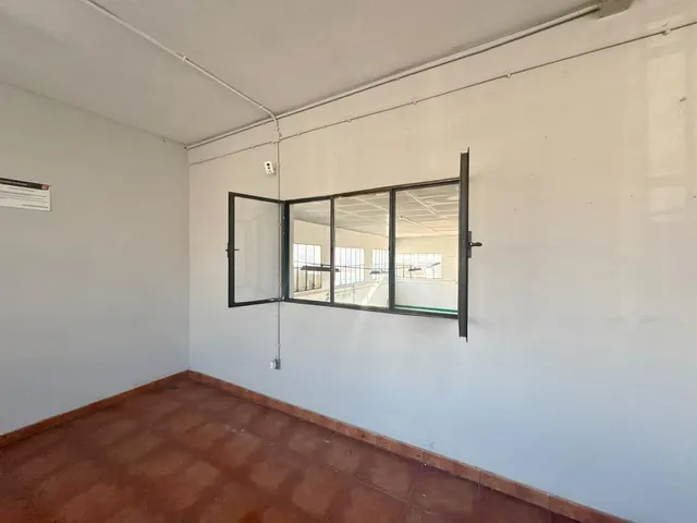 Nave industrial 265m² en alquiler - Valdelacasa — 19