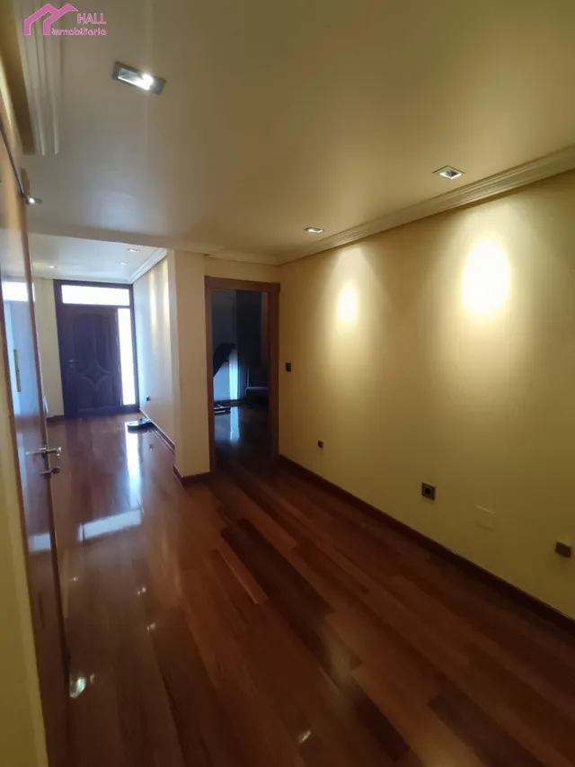 LUJOSO CHALET INDEPENDIENTE EN VENTA EN EL RAAL — 44