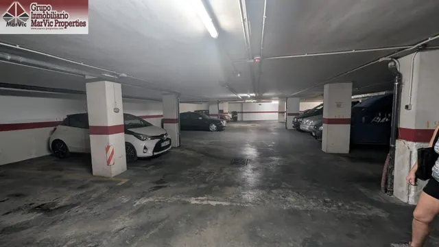 Garaje en Venta en Benidorm - Zona Poniente — 3