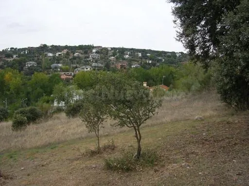 Terreno para construir, en una bonita urbanización de Navahe - foto 5