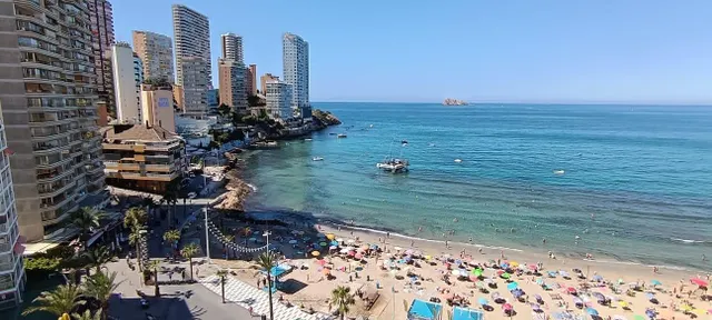 INCREIBLE PISO DE DOS DORMITORIOS EN 1ª LINEA DE PLAYA LEVANTE CON GARAJE ,PISCINA Y VISTAS ..!!!!!! — 34