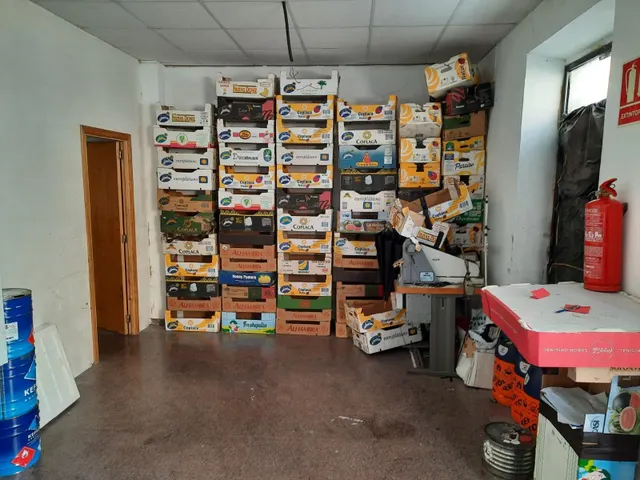 VIVIENDA EL PRIMERA PLANTA CON LOCAL INDEPENDIENTE EN PLANTA BAJA — 8