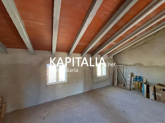 Casa en venta en Genovés, 5 habitaciones y terraza. — 19