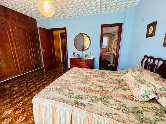 Magnífica casa en venta en Avenida Granada, Pulianas — 18