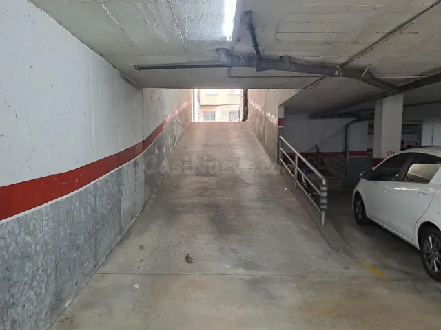 Plaza de parking en venta en el centro de Sabadell – Zona Co - foto 2