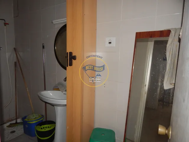 OPORTUNIDAD LOCAL COMERCIAL UBICADO EN AVENIDA PRINCIPAL DE ONTINYENT — 4