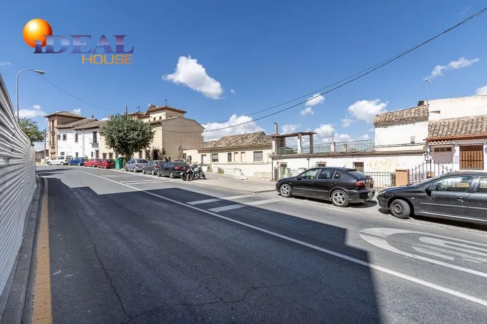 CASA 640 M2 EN CARRETERA DE MURCIA, ALBAYCIN.