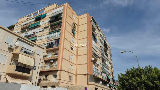 Piso 2 habitaciones 68m² en venta - Raval Roig-Virgen del Socorro — 33