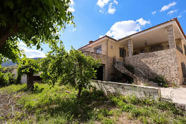 Amplio Chalet en Illora — 11