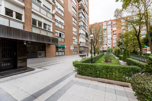Bajo de 93m2 en Santa Eugenia. — 20