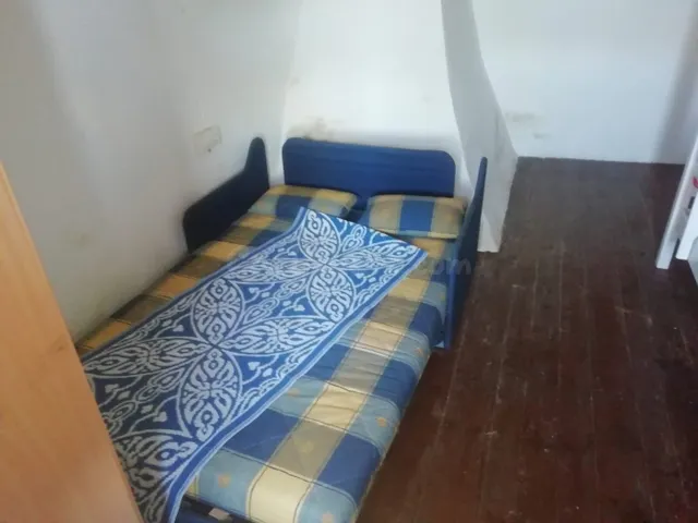 Casa para restaurar en Tella - foto 5