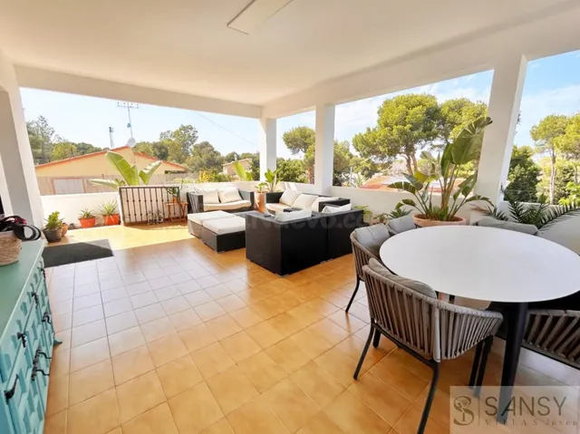 Casa-Chalet en Venta en Alicante Alicante — 2