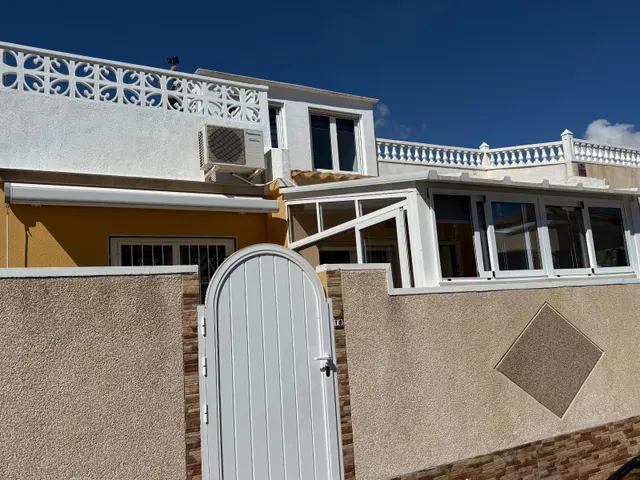 Villa 3 habitaciones 100m² en venta - Lomas de Cabo Roig - foto 2