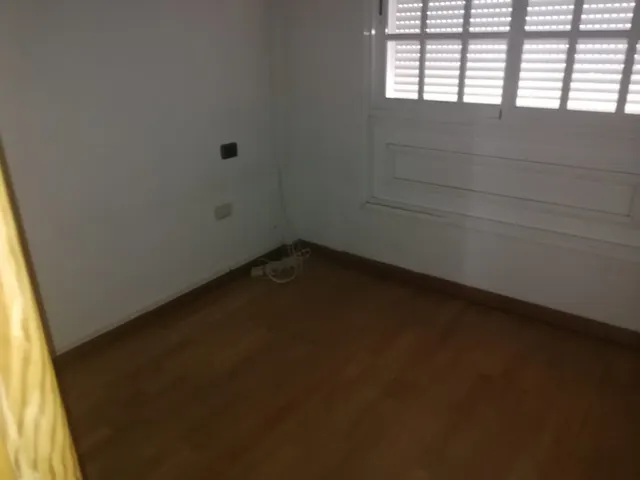 Adosado 4 habitaciones con garaje cerrado a 2km del aeropuerto — 3