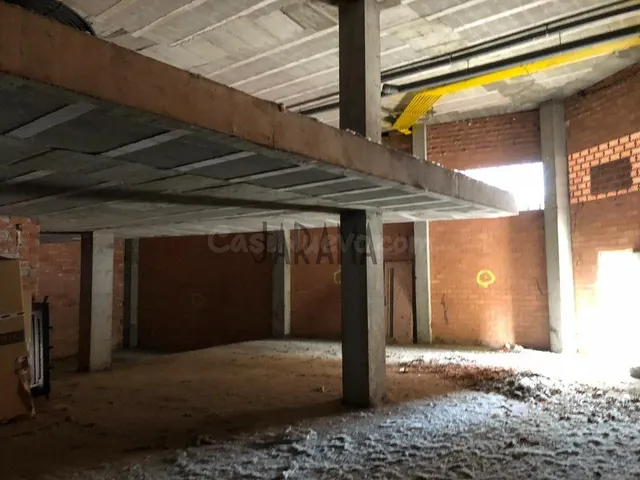 Local comercial en Avenida Santa Ana - foto 4
