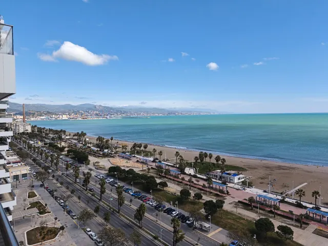 ¡Exclusivo Piso de Lujo en las Málaga Towers! — 15