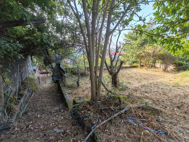 EDIFICIO EN VENTA CON DOS PISOS INDEPENDIENTES Y LISTOS PARA ENTRAR A VIVIR EN BOIRO — 50