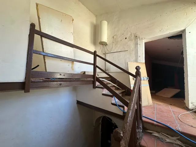 Casa de 487 m2 para reformar en Carme · espacio para tu nuevo proyecto — 9
