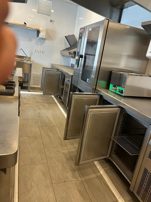 Restaurante 7 habitaciones 756m² en venta - Paraiso-Barronal — 11