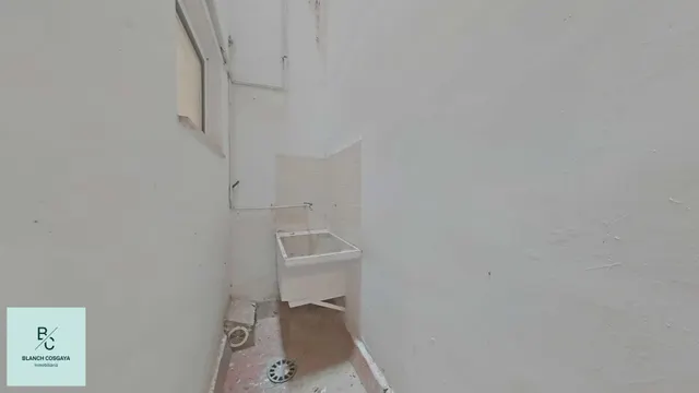 LOCAL COMERCIAL A ESTRENAR — 6