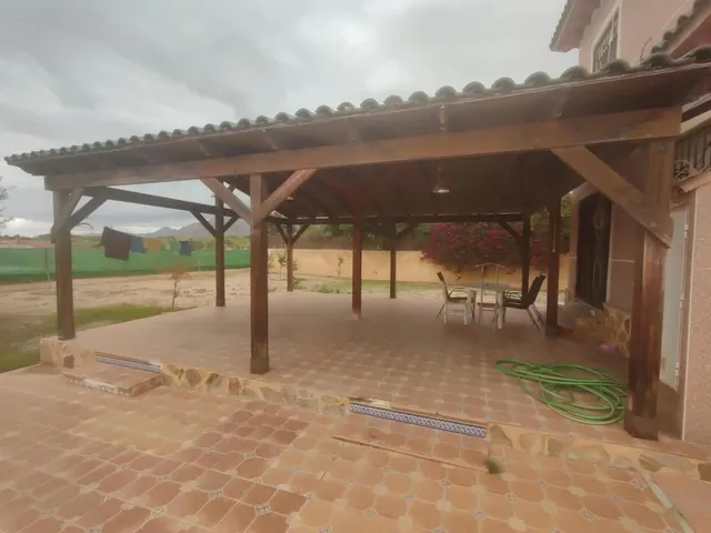¡ESPECTACULAR VIVIENDA CON GRAN PARCELA, PISCINA Y ZONA DE B - foto 5